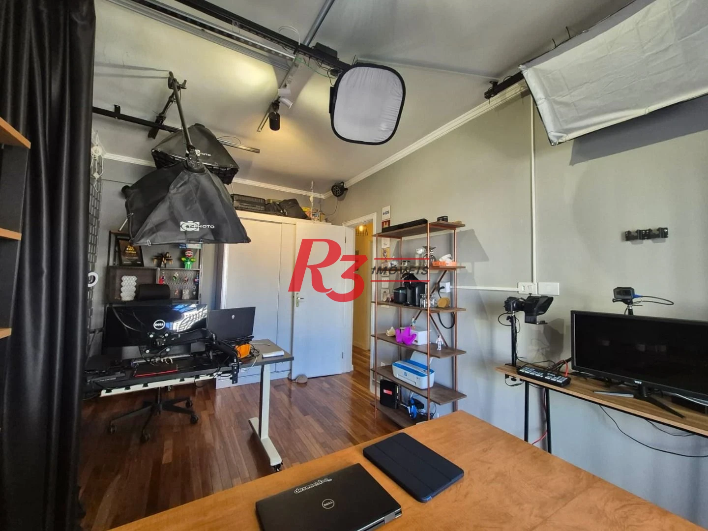 Apartamento com 3 dormitórios à venda, 139 m² por R$ 895.000,00 - Marapé - Santos/SP
