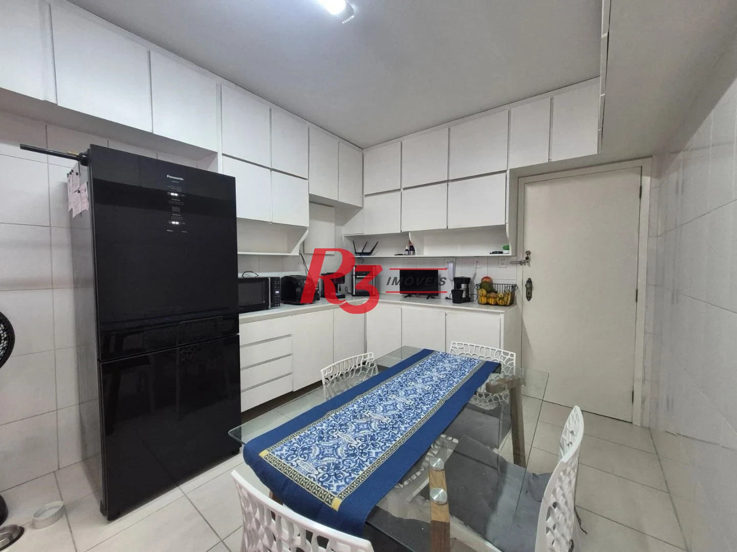 Apartamento com 3 dormitórios à venda, 139 m² por R$ 895.000,00 - Marapé - Santos/SP