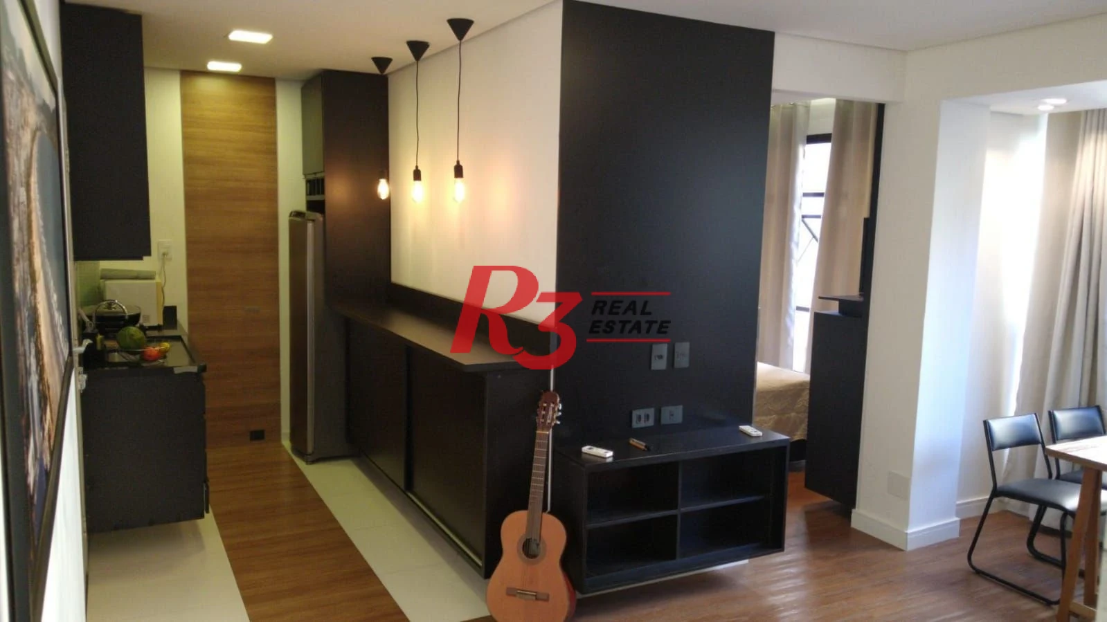 Flat com 1 dormitório, 40 m² - venda por R$ 380.000,00 ou aluguel por R$ 4.400,00/mês - Itararé - São Vicente/SP
