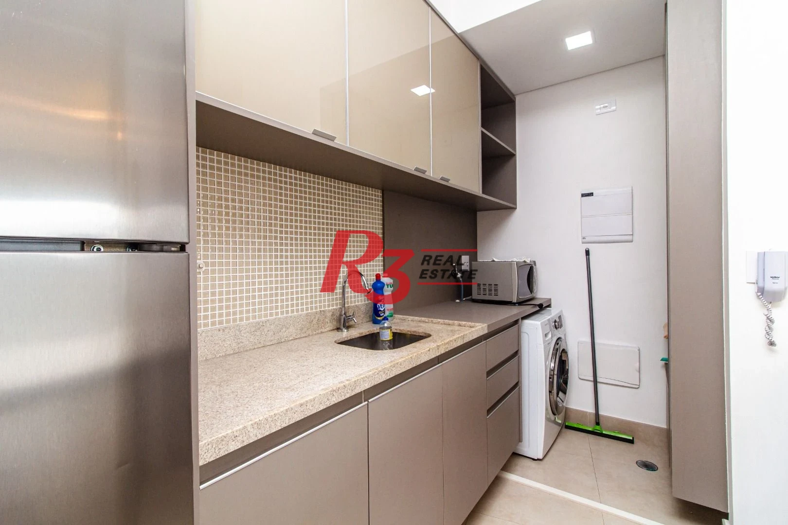 Studio para alugar, 52 m² por R$ 5.800,02/mês - Pompéia - Santos/SP