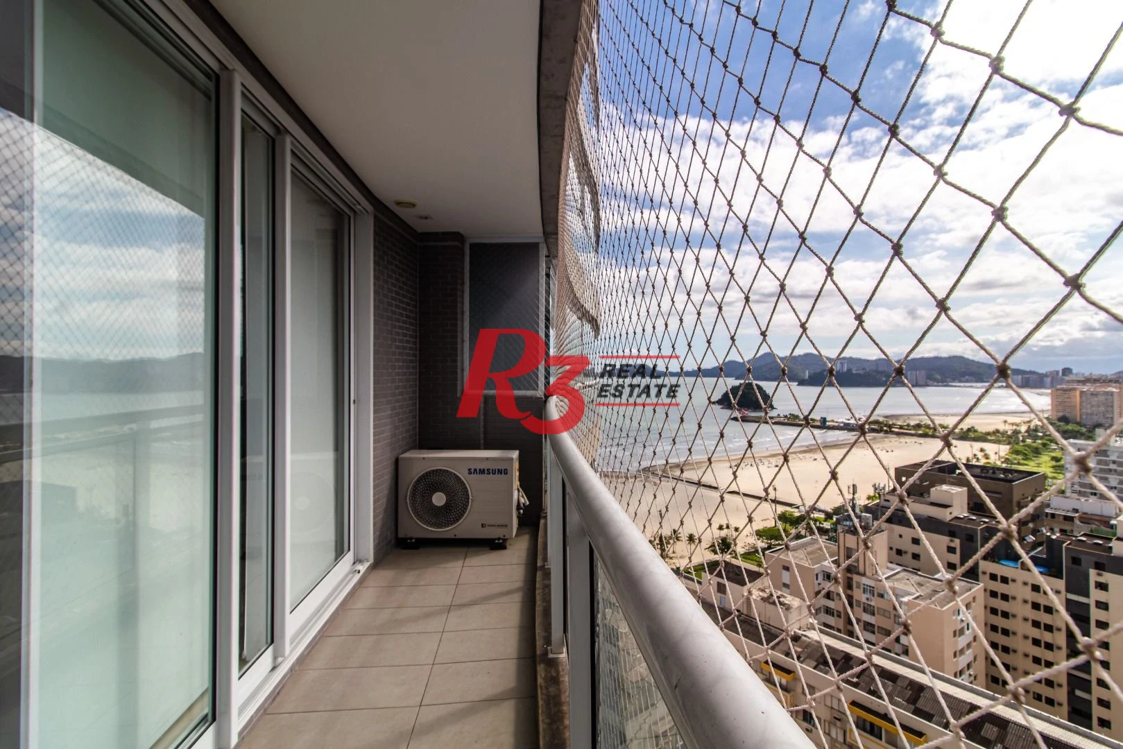 Studio para alugar, 52 m² por R$ 5.800,02/mês - Pompéia - Santos/SP