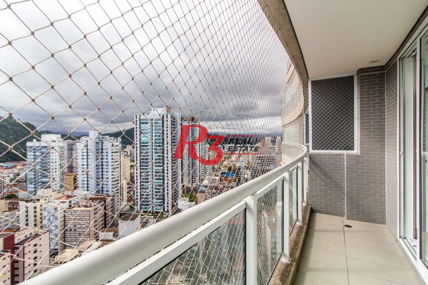 Studio para alugar, 52 m² por R$ 5.800,02/mês - Pompéia - Santos/SP