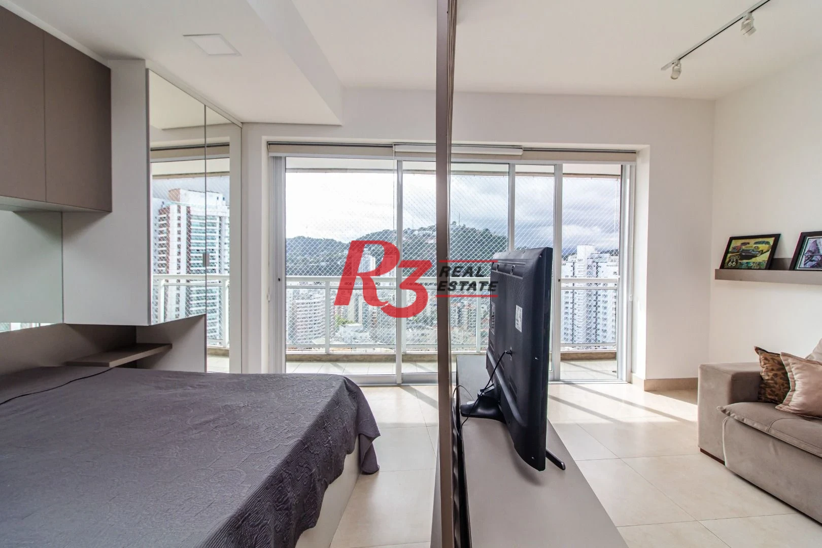 Studio para alugar, 52 m² por R$ 5.800,02/mês - Pompéia - Santos/SP