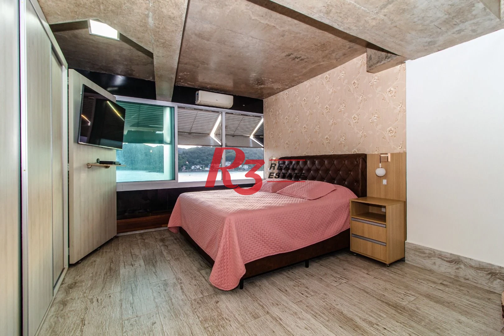 Apartamento com 5 dormitórios à venda, 320 m² por R$ 2.250.000,00 - Itararé - São Vicente/SP