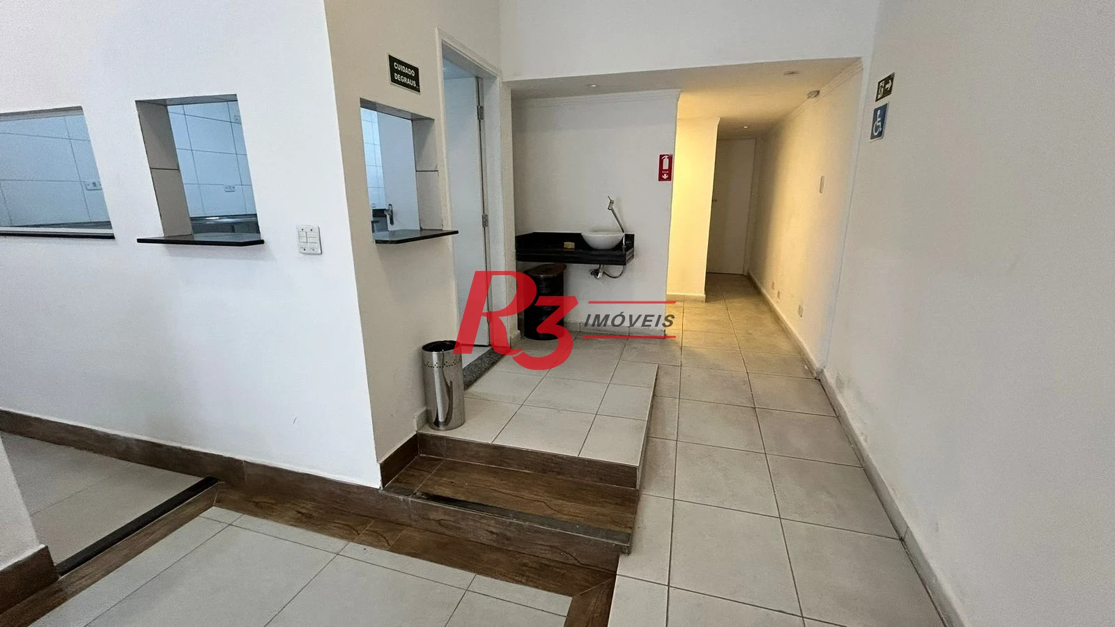 Prédio à venda, 420 m² por R$ 2.500.000,00 - Centro - Santos/SP