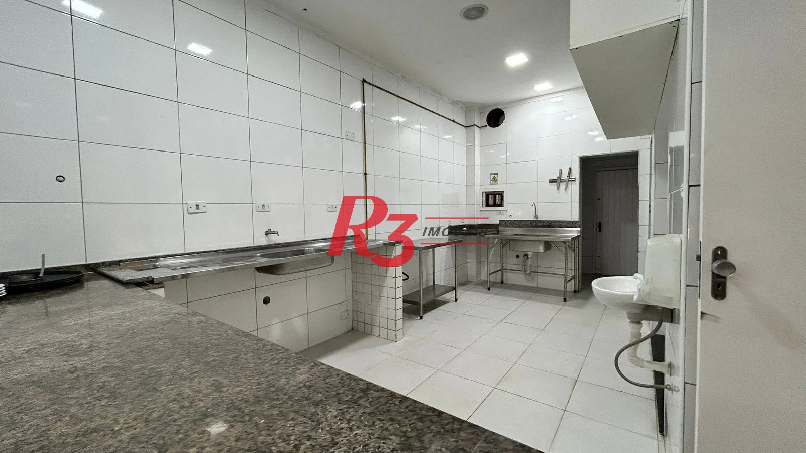 Prédio à venda, 420 m² por R$ 2.500.000,00 - Centro - Santos/SP