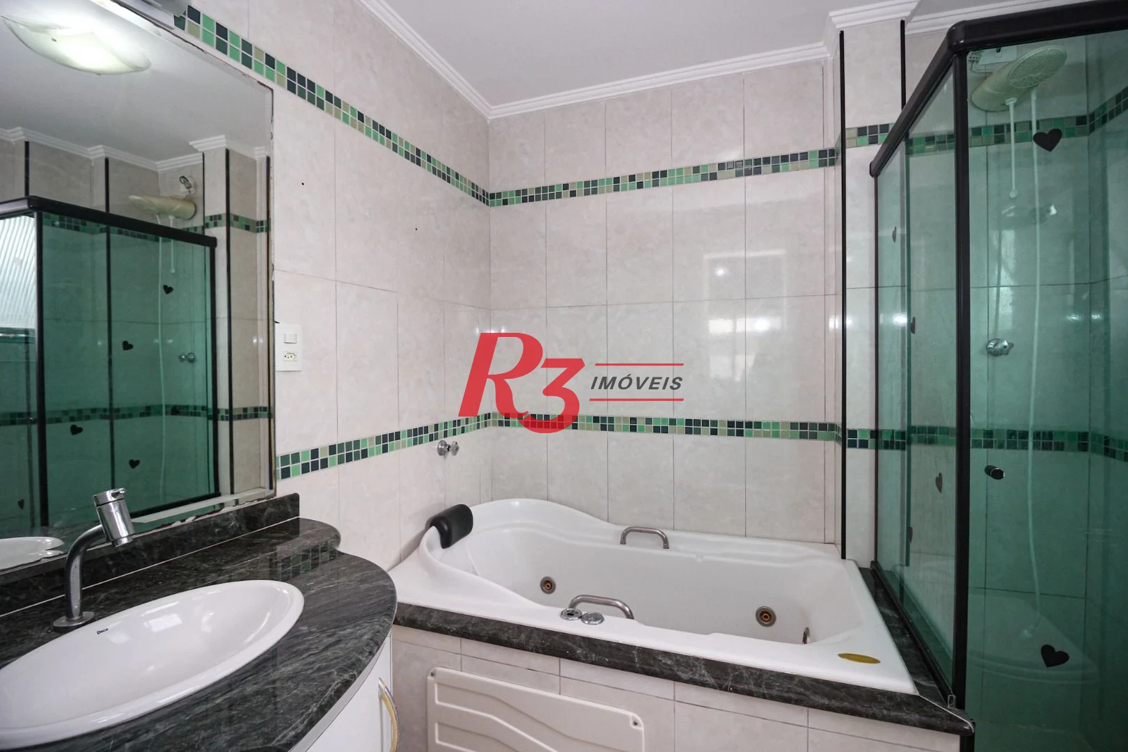 Apartamento com 3 dormitórios para alugar, 174 m² por R$ 5.200,00/mês - Aparecida - Santos/SP