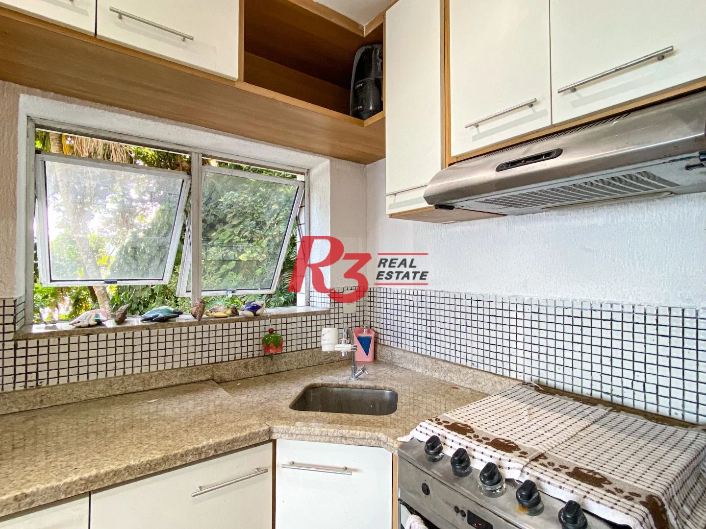 Apartamento com 2 dormitórios à venda, 78 m² por R$ 490.000,00 - Ilha Porchat - São Vicente/SP