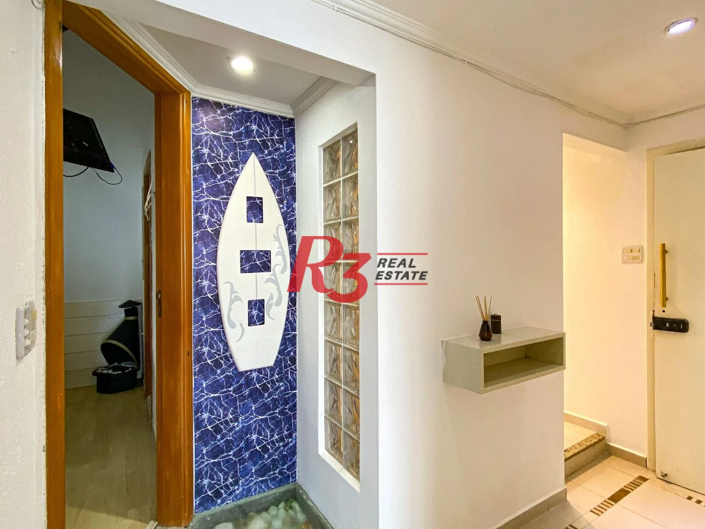 Apartamento com 2 dormitórios à venda, 78 m² por R$ 490.000,00 - Ilha Porchat - São Vicente/SP