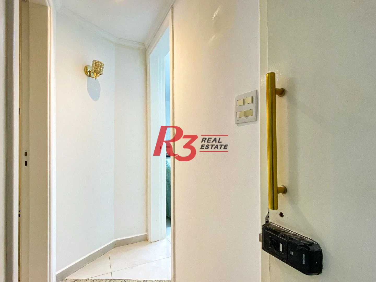 Apartamento com 2 dormitórios à venda, 78 m² por R$ 490.000,00 - Ilha Porchat - São Vicente/SP