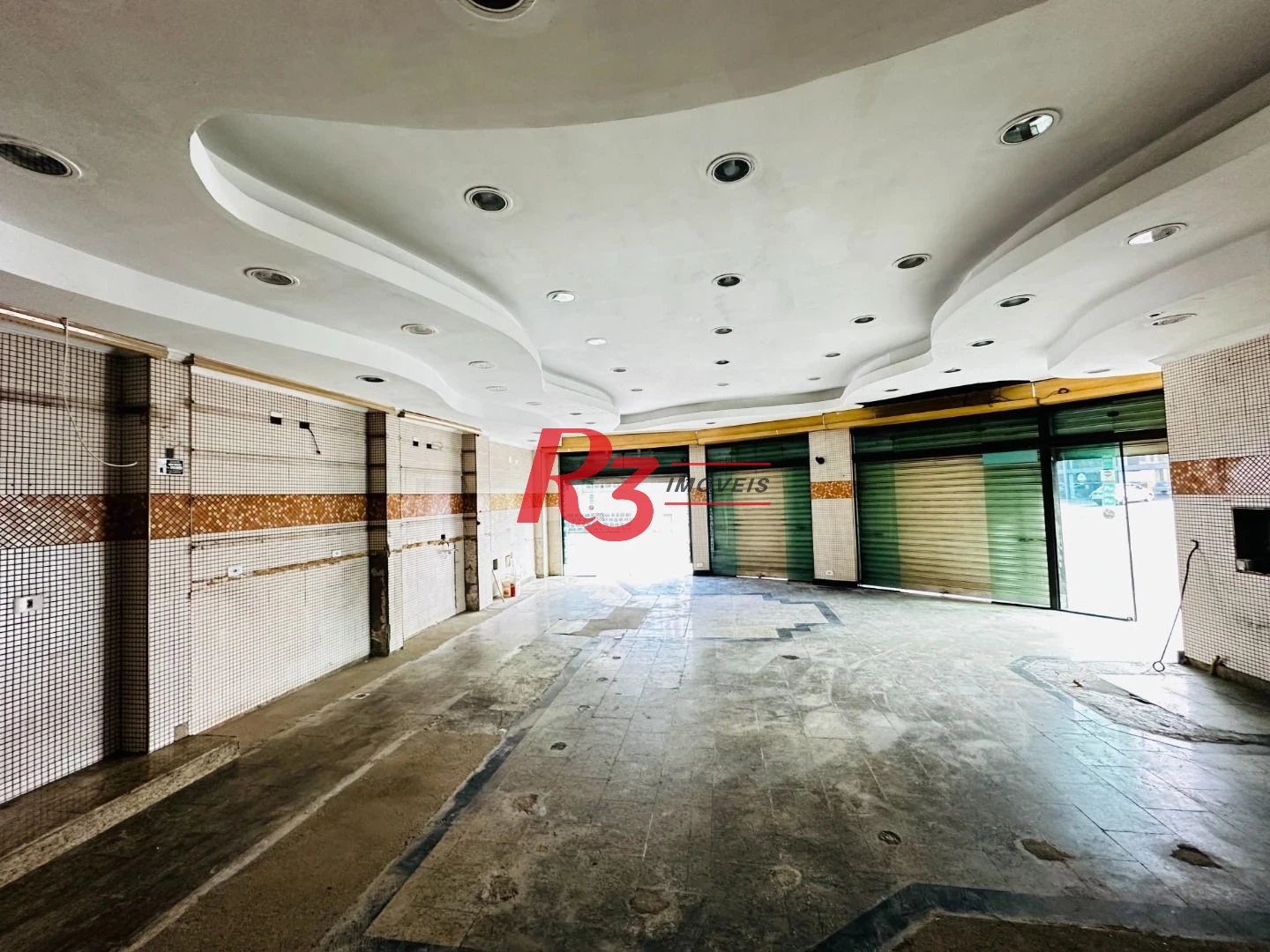 Loja para alugar, 220 m² por R$ 9.000,00/mês - Paquetá - Santos/SP