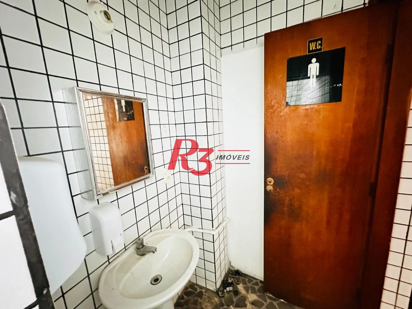 Loja para alugar, 220 m² por R$ 9.000,00/mês - Paquetá - Santos/SP