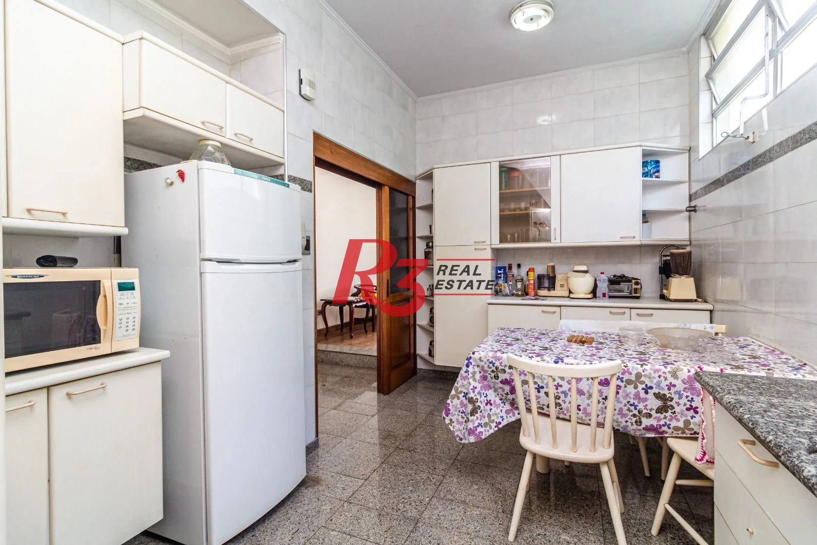 Apartamento com 3 dormitórios à venda, 207 m² - José Menino - Santos/SP