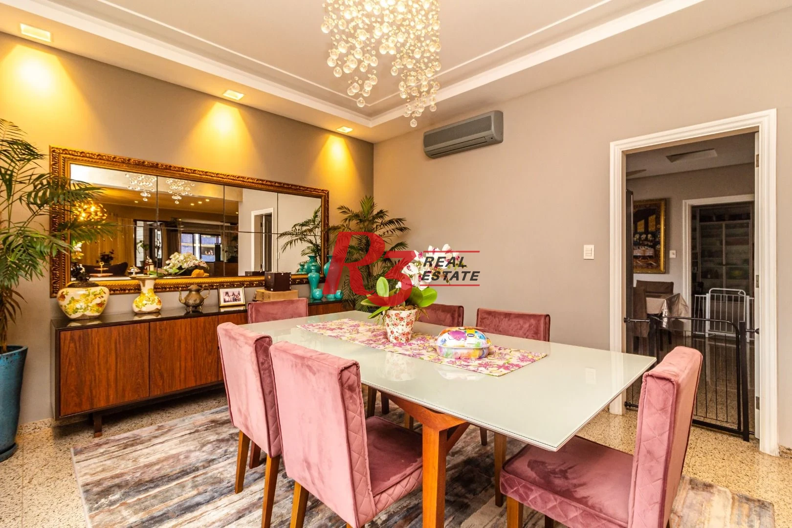 Apartamento com 4 suítes, localização privilegiada, à venda, 377 m² - Gonzaga - Santos/SP