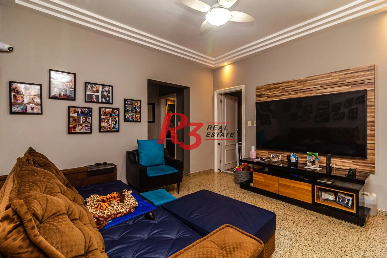 Apartamento com 4 suítes, localização privilegiada, à venda, 377 m² - Gonzaga - Santos/SP