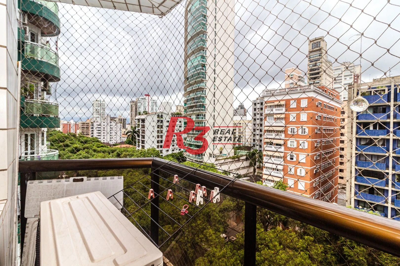 Apartamento com 4 suítes, localização privilegiada, à venda, 377 m² - Gonzaga - Santos/SP