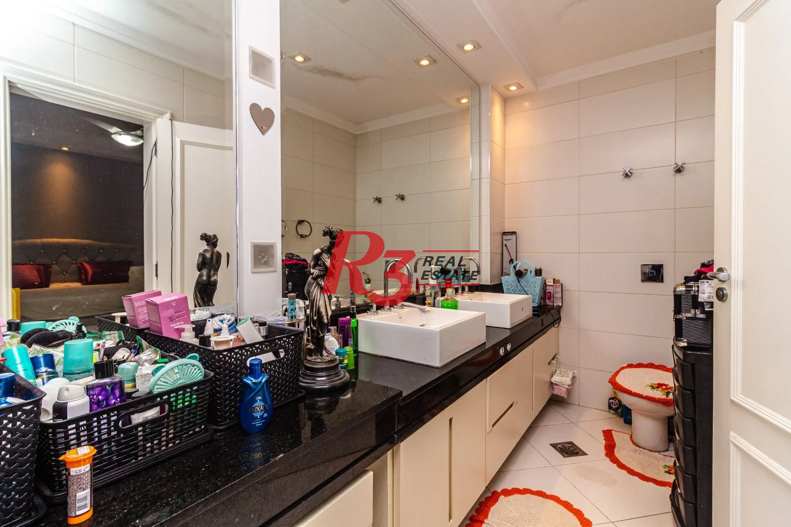 Apartamento com 4 suítes, localização privilegiada, à venda, 377 m² - Gonzaga - Santos/SP