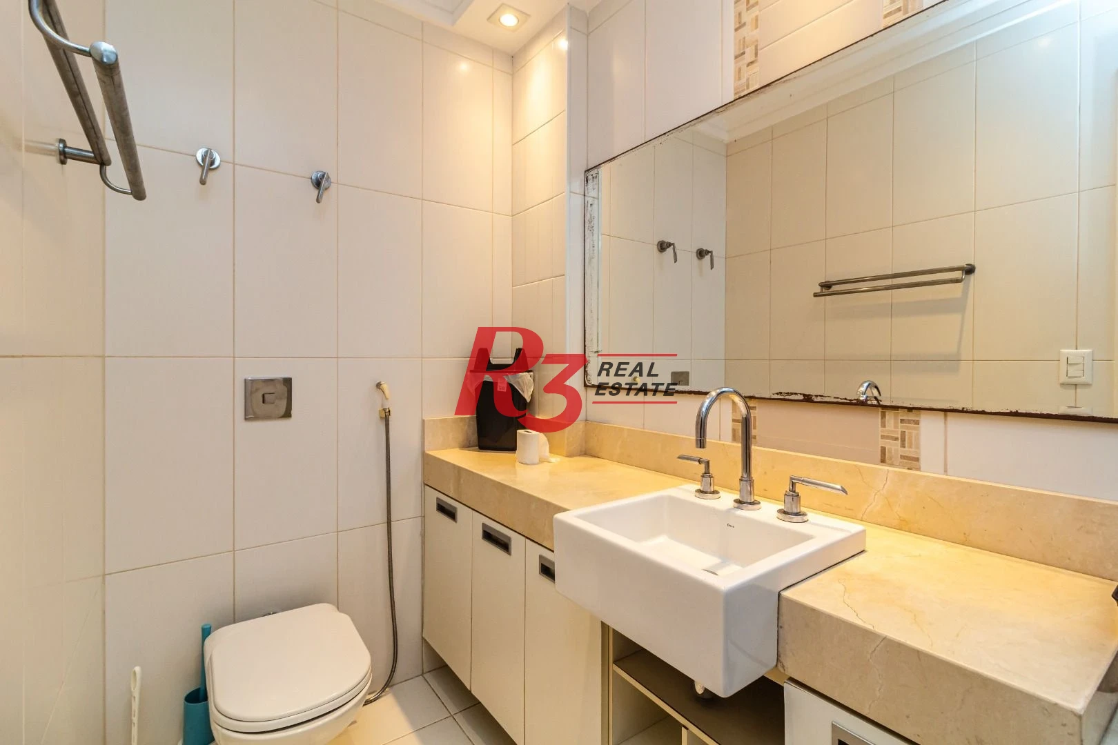 Apartamento com 4 suítes, localização privilegiada, à venda, 377 m² - Gonzaga - Santos/SP