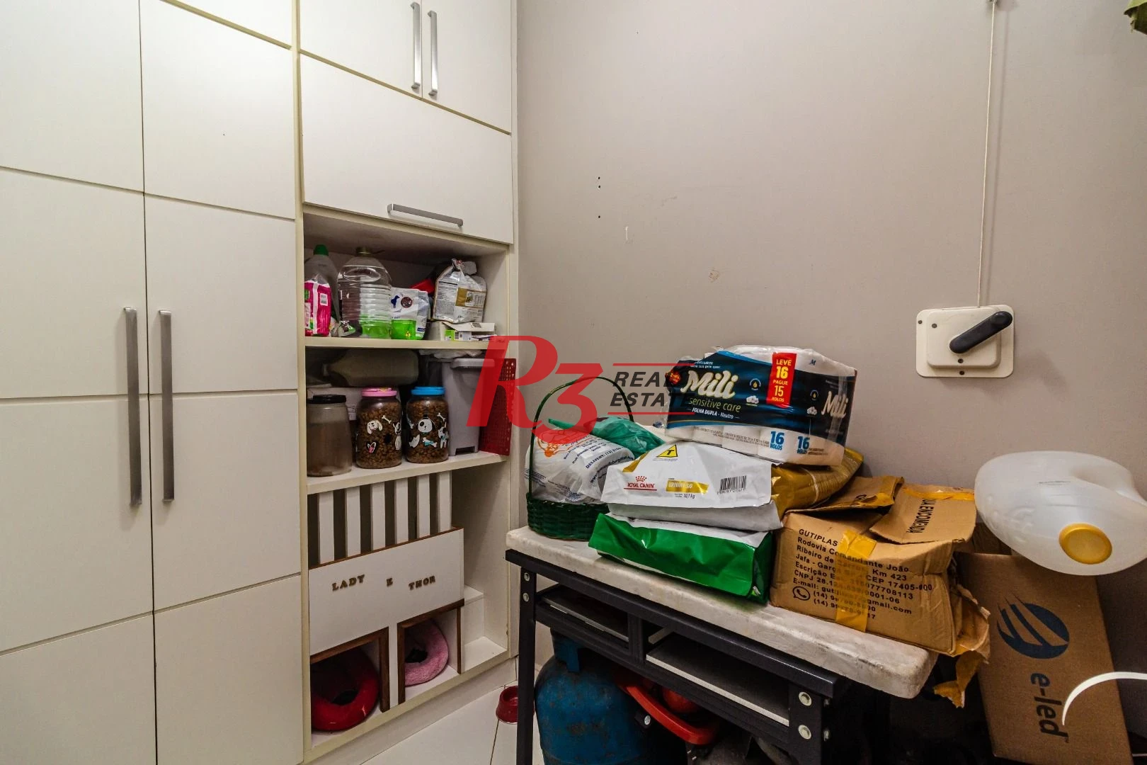 Apartamento com 4 suítes, localização privilegiada, à venda, 377 m² - Gonzaga - Santos/SP