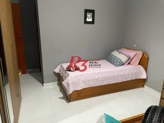 Casa de 2 dormitórios à venda no Planalto Bela Vista.