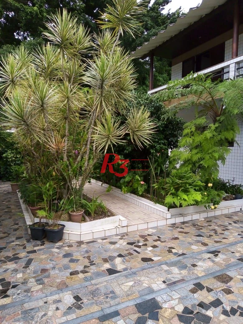Casa com 4 dormitórios à venda, 376 m² por R$ 2.340.000,00 - Morro de Nova Cintra - Santos/SP