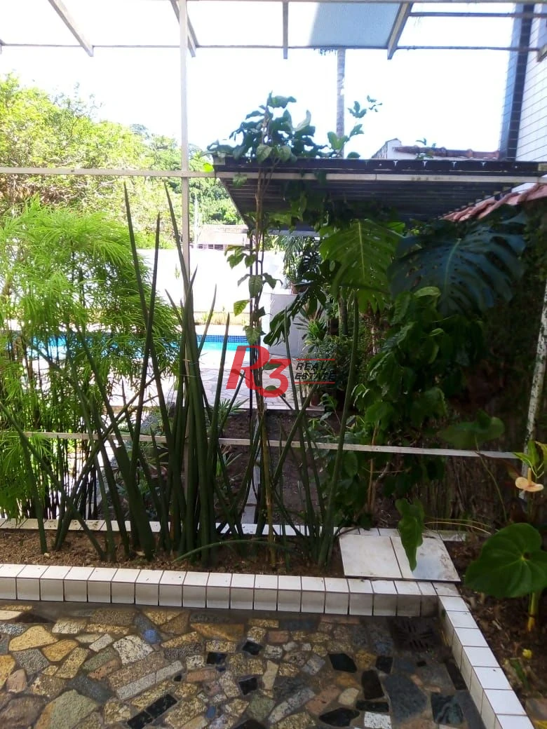 Casa com 4 dormitórios à venda, 376 m² por R$ 2.340.000,00 - Morro de Nova Cintra - Santos/SP