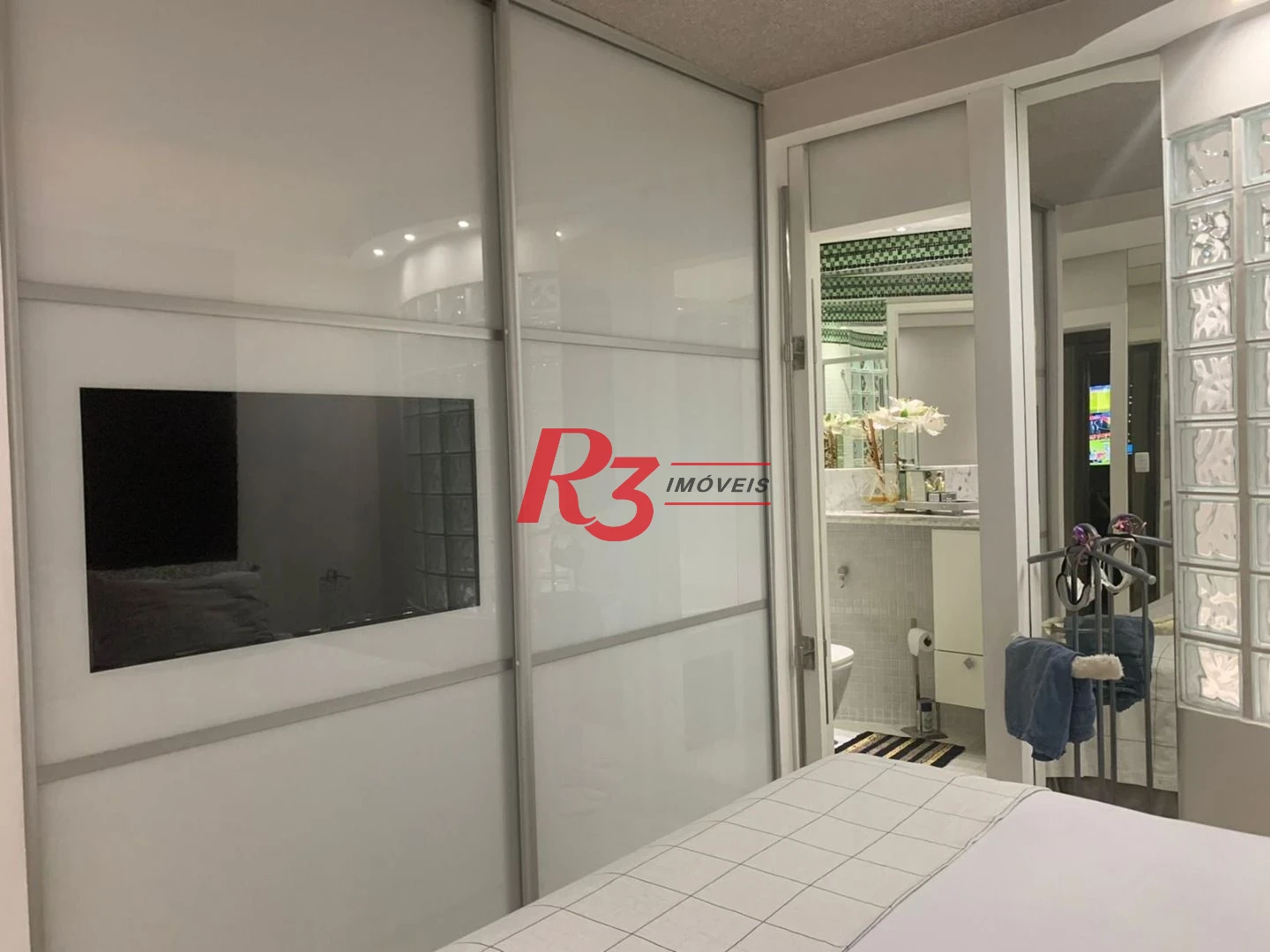 Apartamento com 2 dormitórios à venda, 98 m² por R$ 850.000,00 - Ponta da Praia - Santos/SP