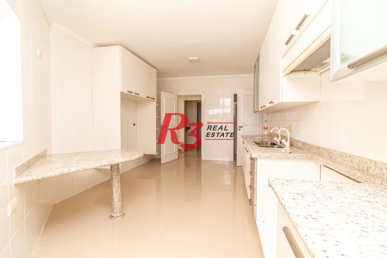 Casa com 5 dormitórios à venda, 1000 m² por R$ 13.400.000,00 - Santo Amaro - Guarujá/SP