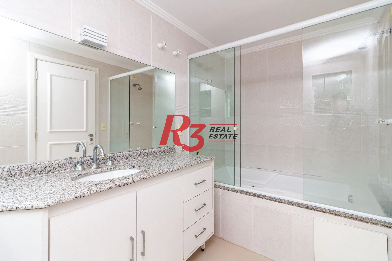 Casa com 5 dormitórios à venda, 1000 m² por R$ 13.400.000,00 - Santo Amaro - Guarujá/SP