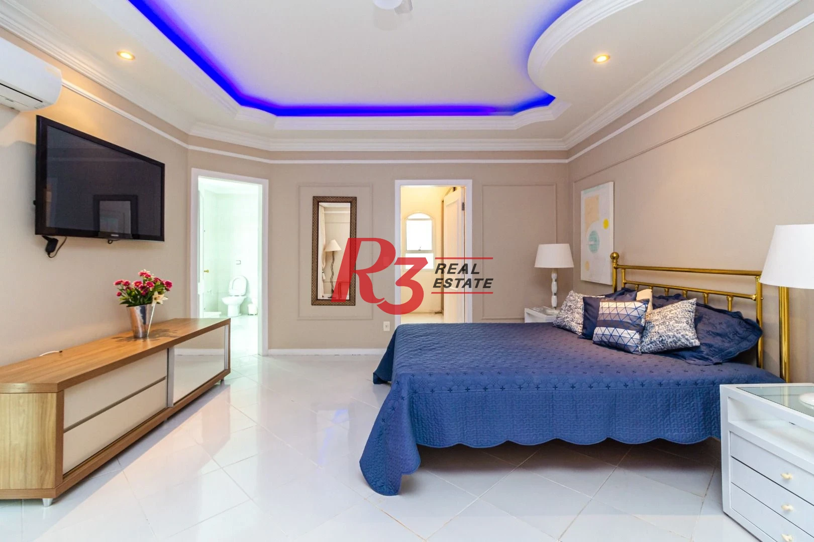 Casa com 5 dormitórios à venda, 900 m² por R$ 13.400.000,00 - Santo Amaro - Guarujá/SP