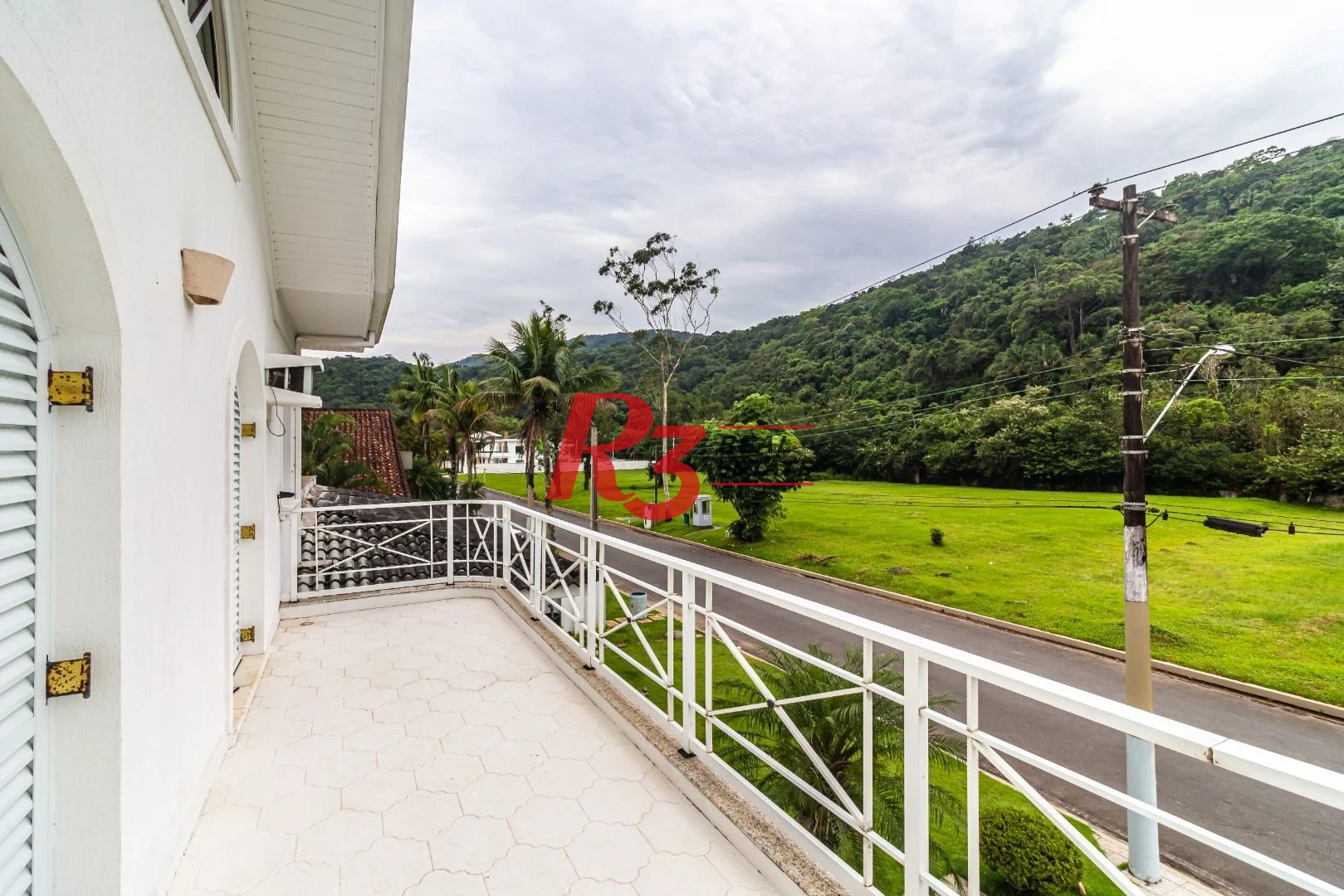 Casa com 5 dormitórios à venda, 900 m² por R$ 13.400.000,00 - Santo Amaro - Guarujá/SP