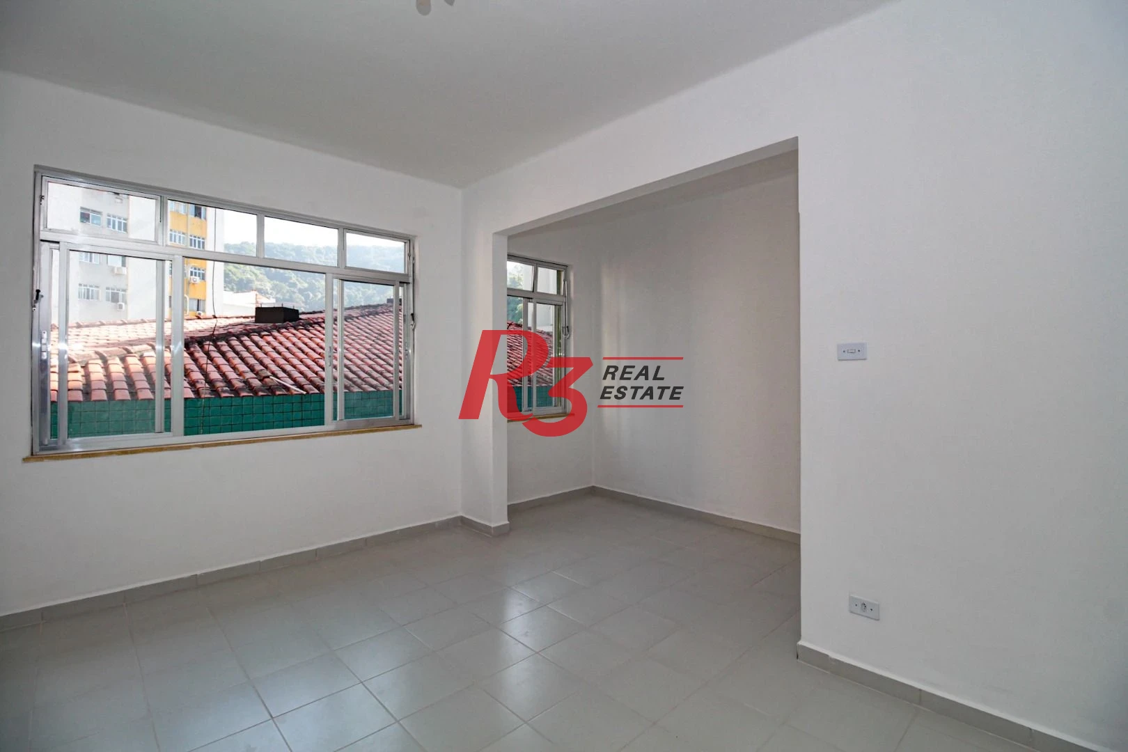 Apartamento com 1 dormitório à venda, 76 m² por R$ 272.000,00 - José Menino - Santos/SP