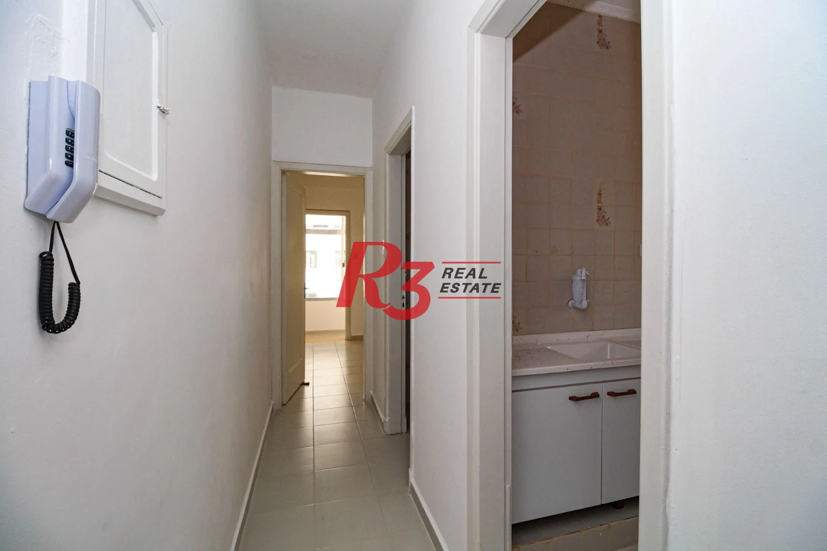 Apartamento com 1 dormitório à venda, 76 m² por R$ 272.000,00 - José Menino - Santos/SP