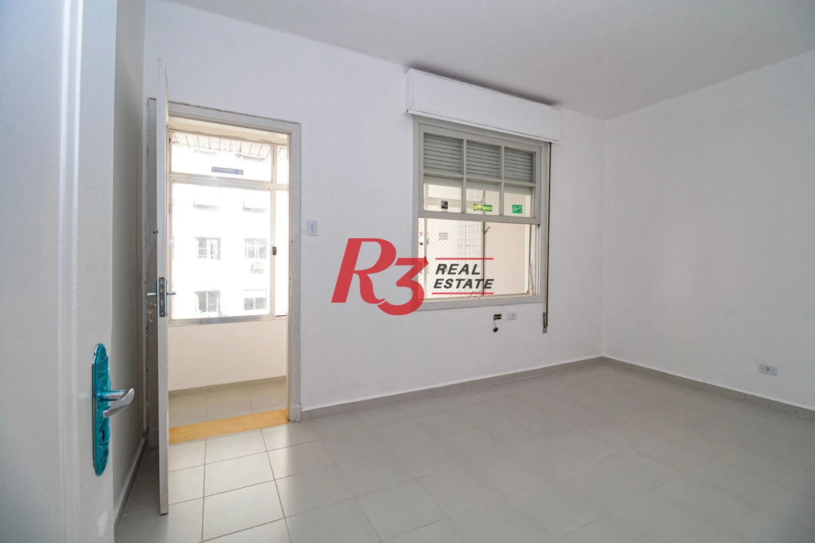Apartamento com 1 dormitório à venda, 76 m² por R$ 272.000,00 - José Menino - Santos/SP