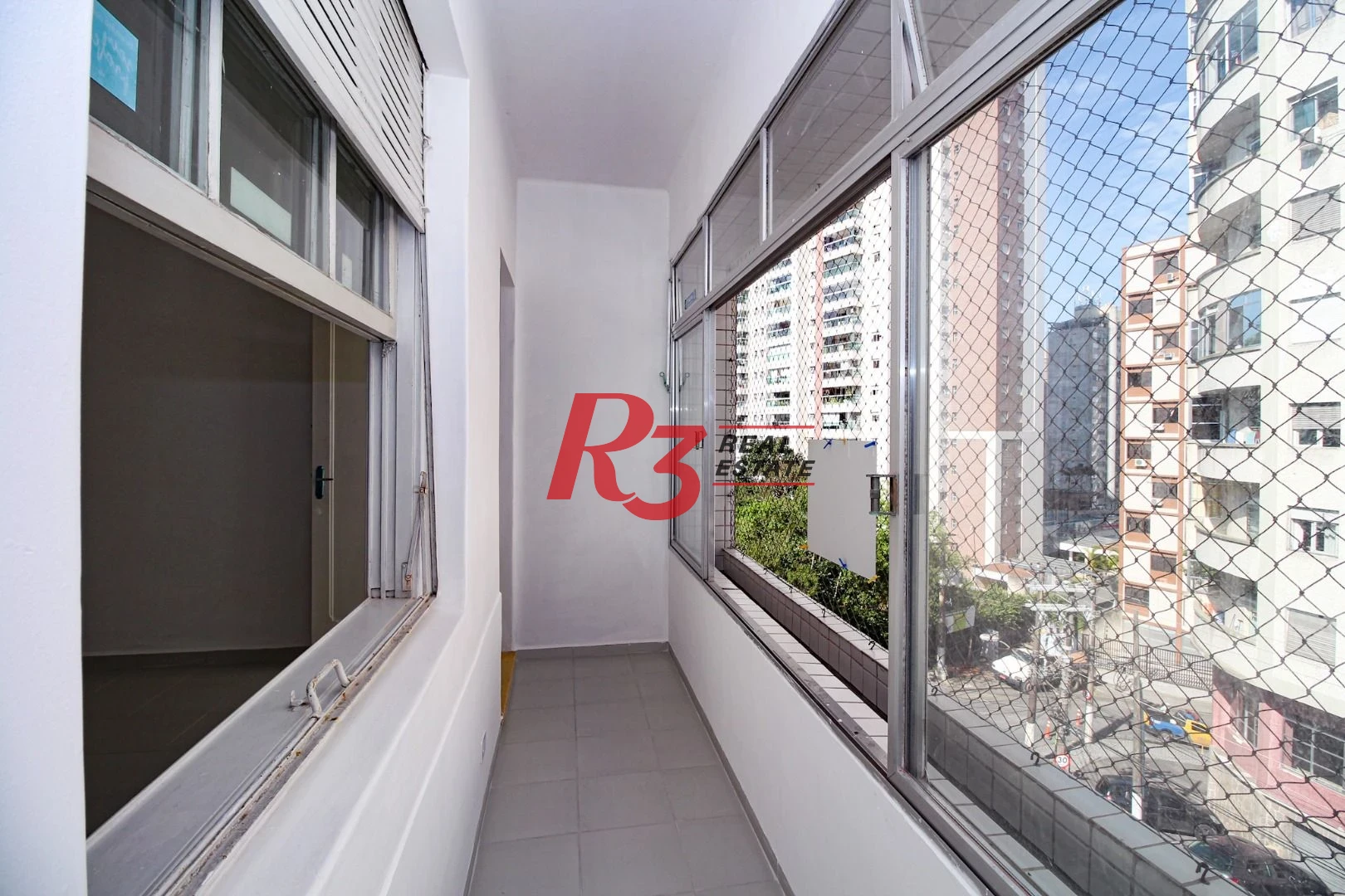 Apartamento com 1 dormitório à venda, 76 m² por R$ 272.000,00 - José Menino - Santos/SP
