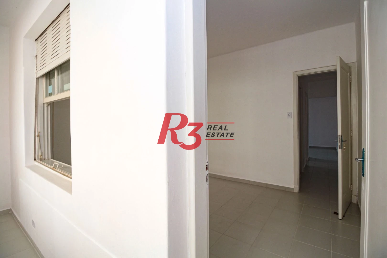 Apartamento com 1 dormitório à venda, 76 m² por R$ 272.000,00 - José Menino - Santos/SP
