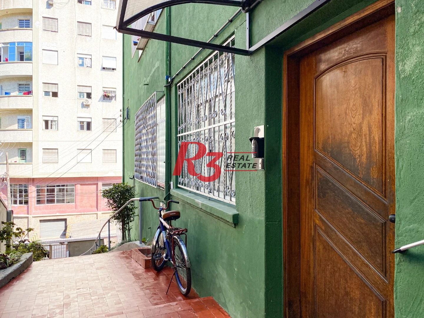 Apartamento com 1 dormitório à venda, 76 m² por R$ 272.000,00 - José Menino - Santos/SP