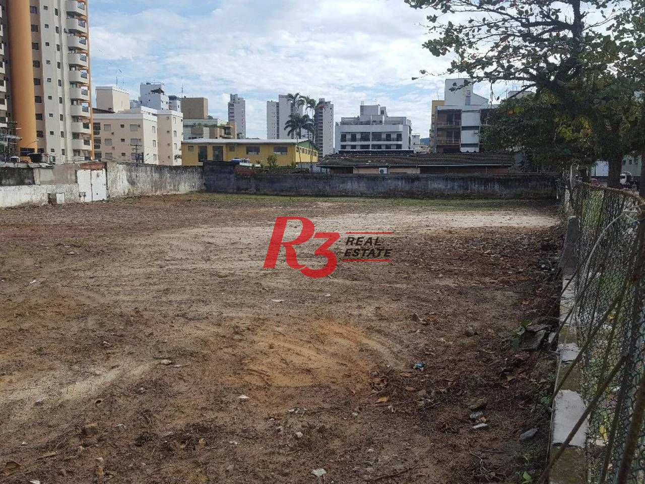 Terreno para alugar, 2244 m² por R$ 13.507,59/mês - Balneário Praia do Pernambuco - Guarujá/SP
