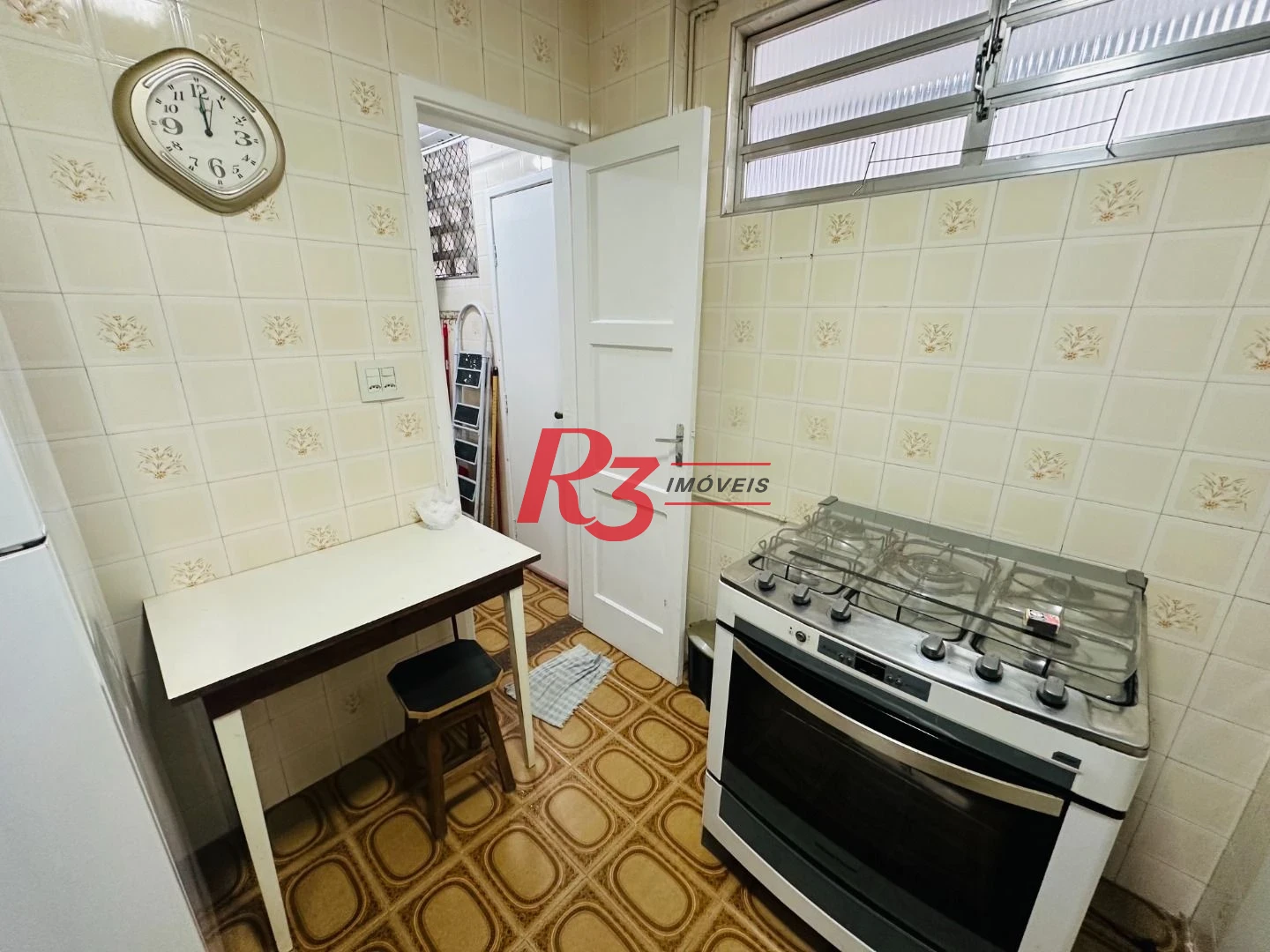 Apartamento com 2 dormitórios para alugar, 90 m² por R$ 4.500,00/mês - Boqueirão - Santos/SP