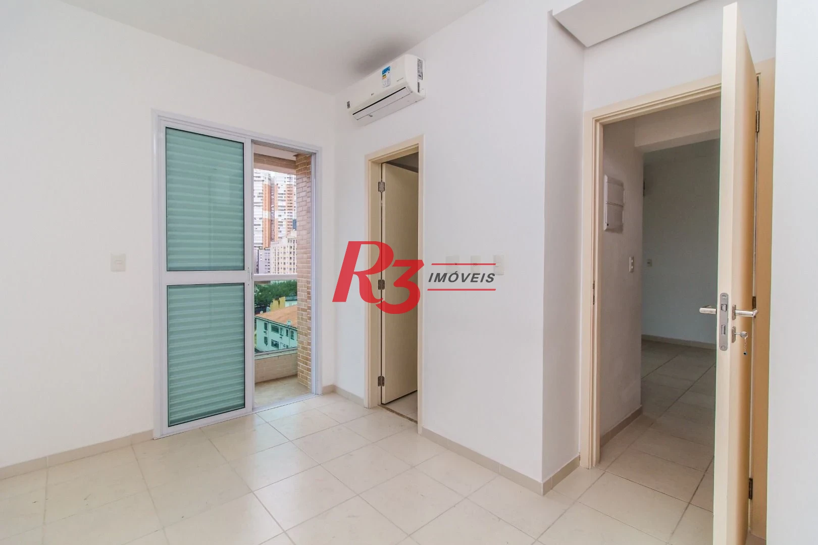 Apartamento com 1 dormitório para alugar, 51 m² por R$ 4.100,00/mês - José Menino - Santos/SP