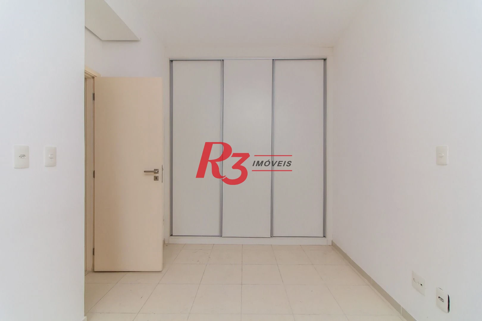 Apartamento com 1 dormitório para alugar, 51 m² por R$ 4.100,00/mês - José Menino - Santos/SP