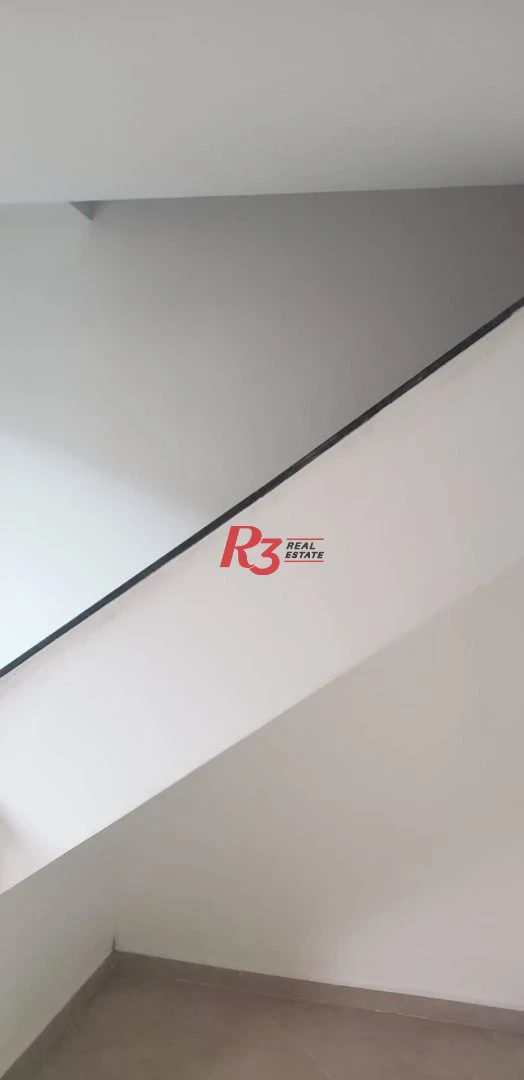 Sobrado com 2 dormitórios à venda, 60 m² por R$ 272.000,00 - Parque São Vicente - São Vicente/SP