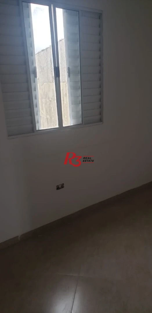 Sobrado com 2 dormitórios à venda, 60 m² por R$ 272.000,00 - Parque São Vicente - São Vicente/SP