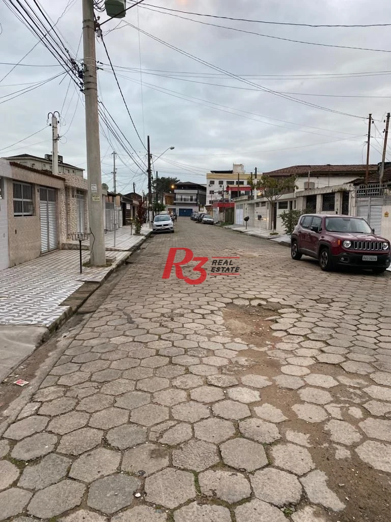 Sobrado com 2 dormitórios à venda, 60 m² por R$ 272.000,00 - Parque São Vicente - São Vicente/SP