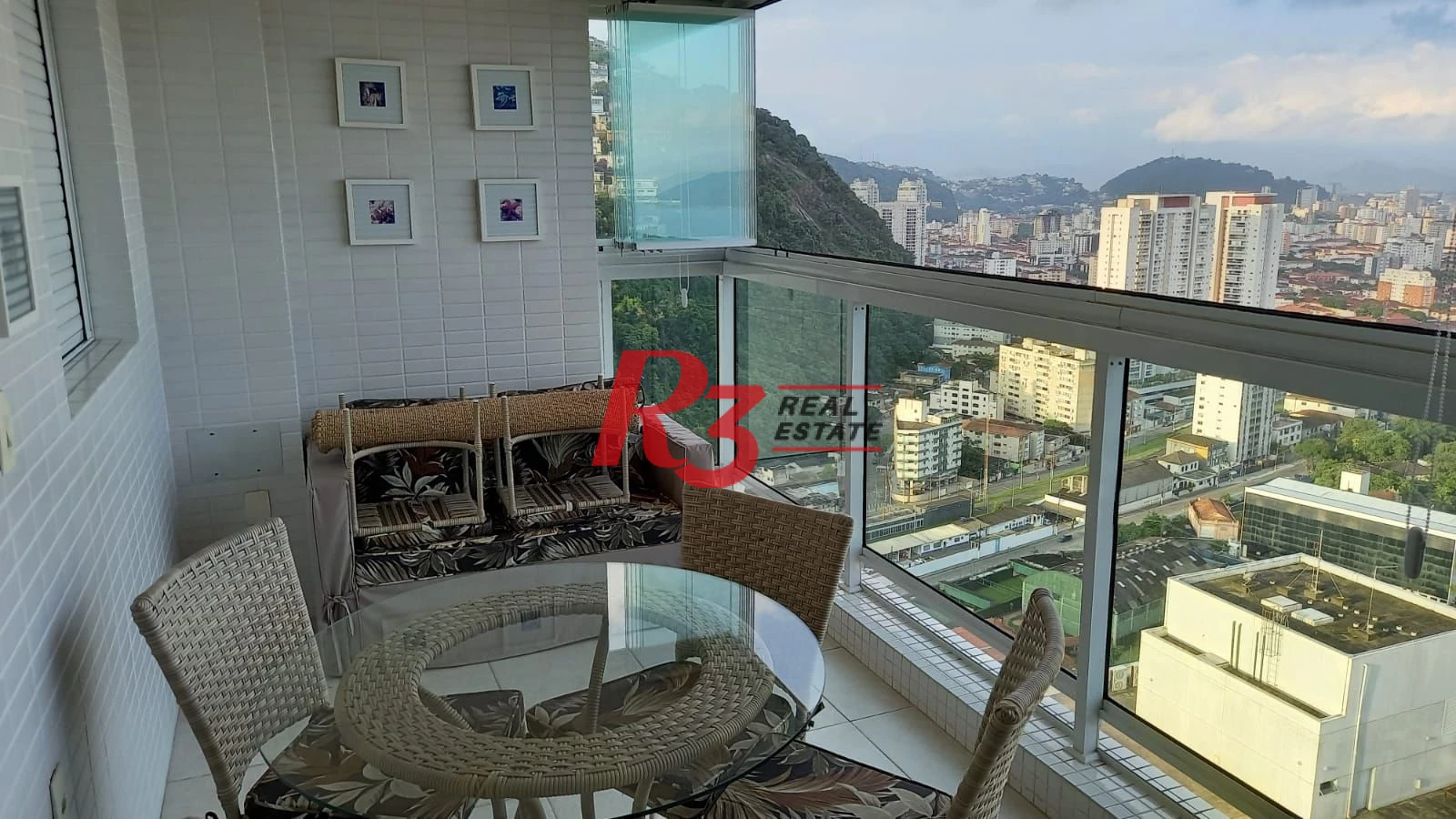 Apartamento com 3 dormitórios para alugar, 101 m² por R$ 8.100,00/mês - José Menino - Santos/SP