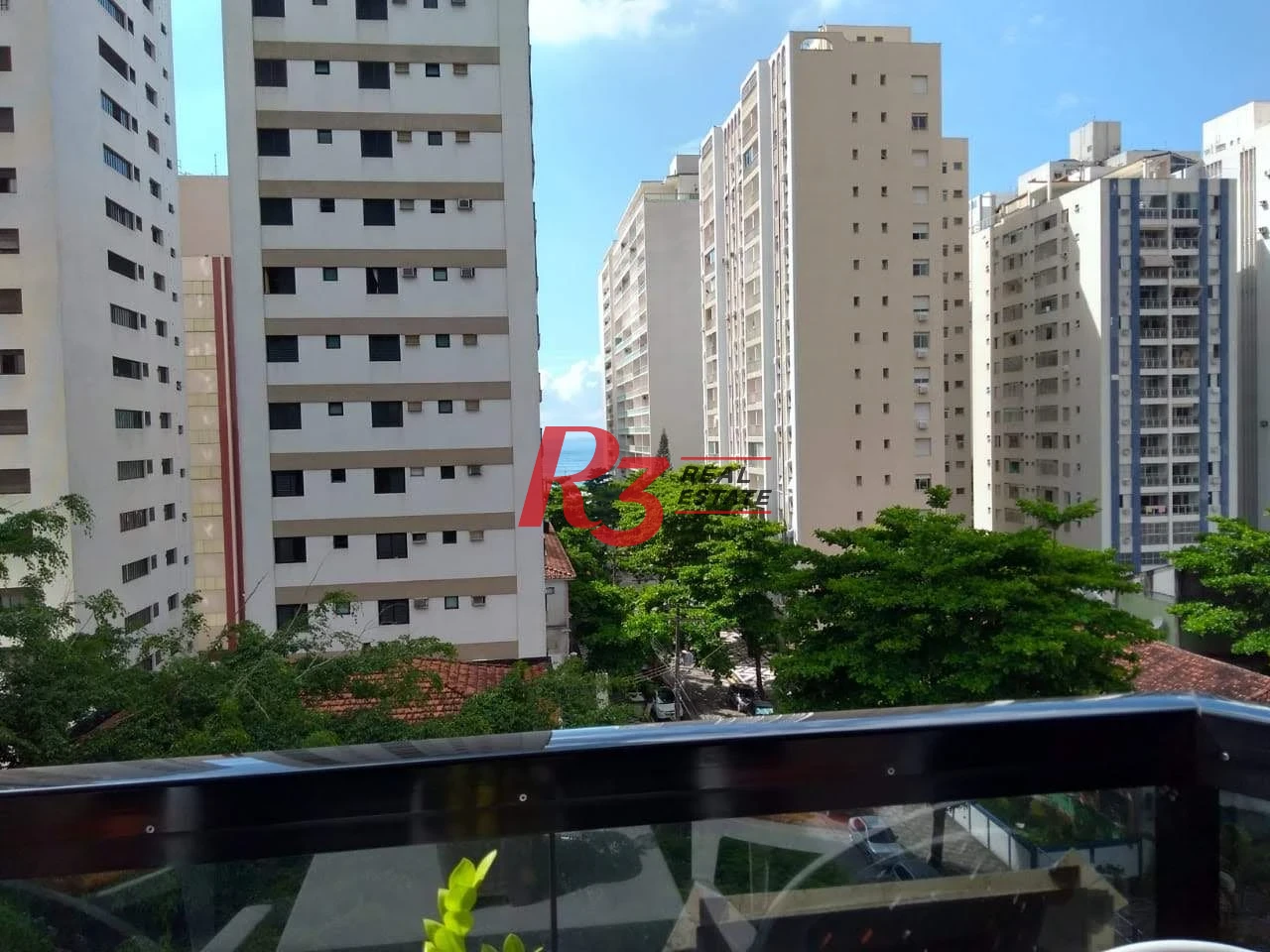 Apartamento com 3 dormitórios à venda, 146 m²- Vila Maia - Guarujá/SP