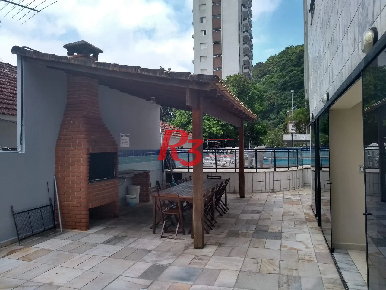 Apartamento com 3 dormitórios à venda, 146 m²- Vila Maia - Guarujá/SP