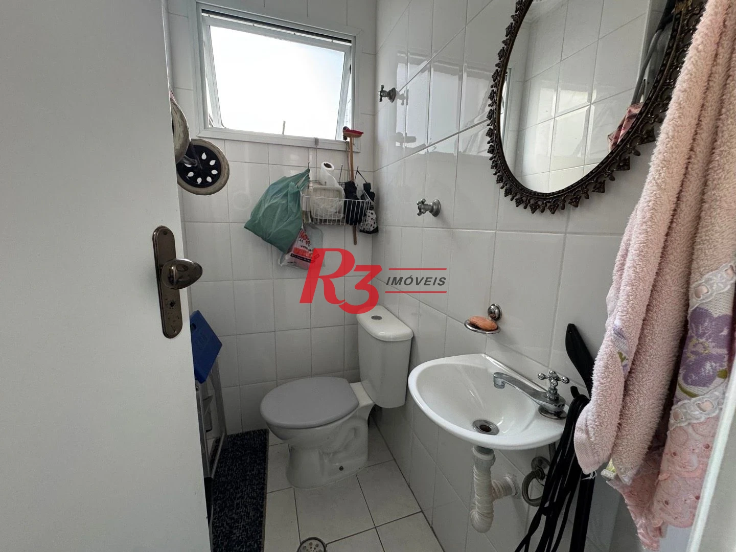 Apartamento com 2 dormitórios à venda, 87 m² por R$ 920.000,00 - Gonzaga - Santos/SP