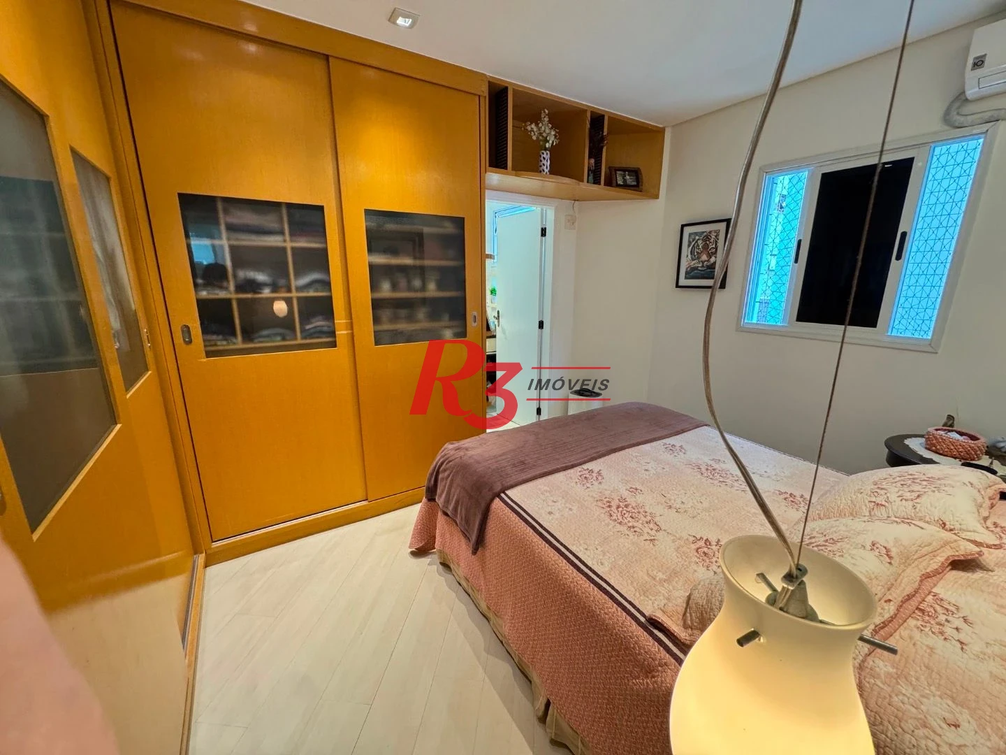 Apartamento com 2 dormitórios à venda, 87 m² por R$ 920.000,00 - Gonzaga - Santos/SP