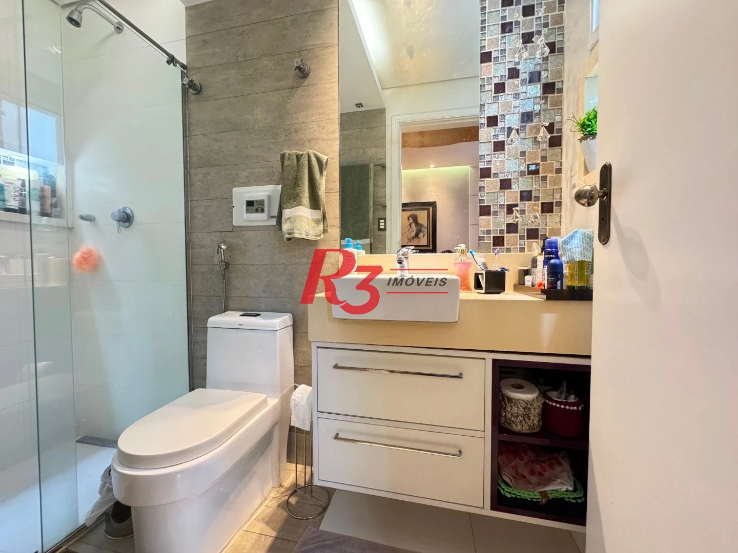 Apartamento com 2 dormitórios à venda, 87 m² por R$ 920.000,00 - Gonzaga - Santos/SP